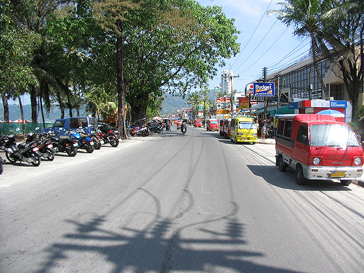 Image / Phuket Attraction Guide / Patong Beach #2 