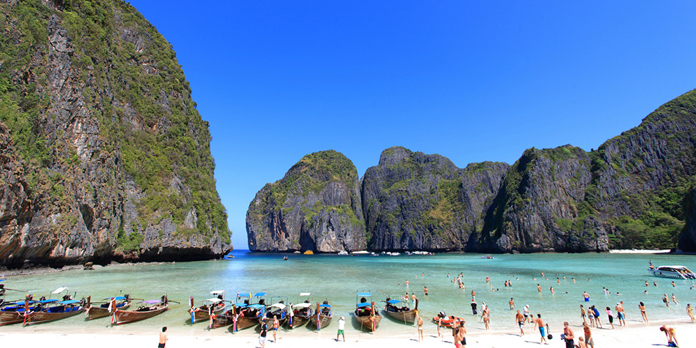 Season in Phi Phi Islands