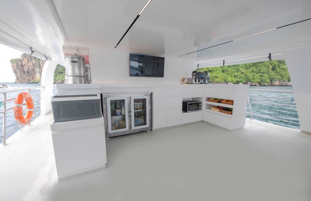 Scuba Net Boat Photo #2 / Racha Noi Dive Cruise