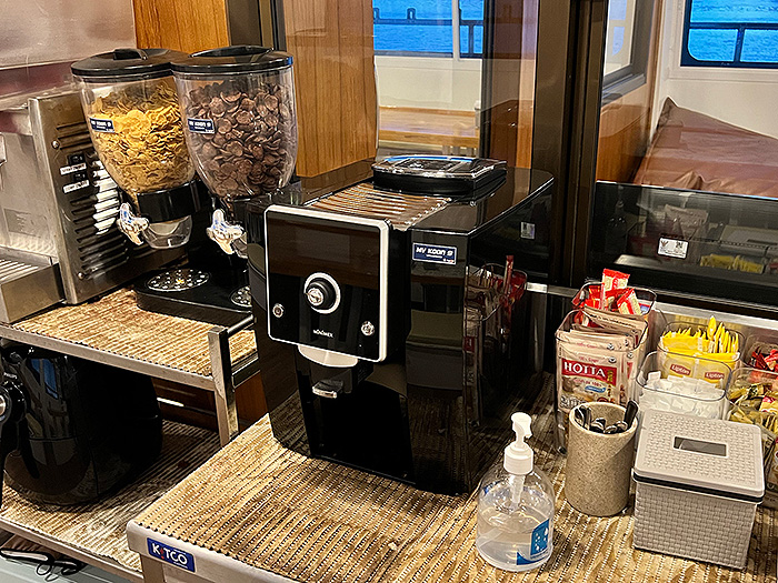 Koon 9 Boat Photo #5 / Phi Phi Short Cruise