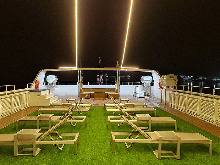 Koon 9 Boat Photo #9 / Phi Phi Short Cruise