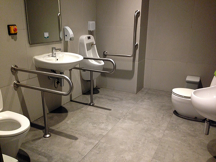 Image / Toilet Practices in Phuket